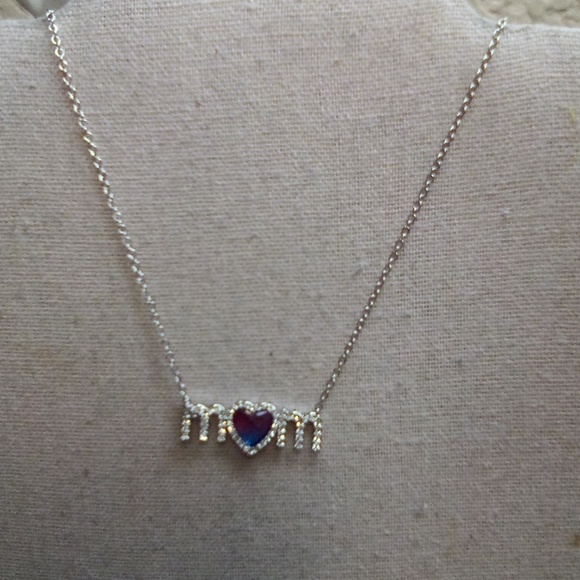 $14 New Mom Necklace - Picture 1 of 2